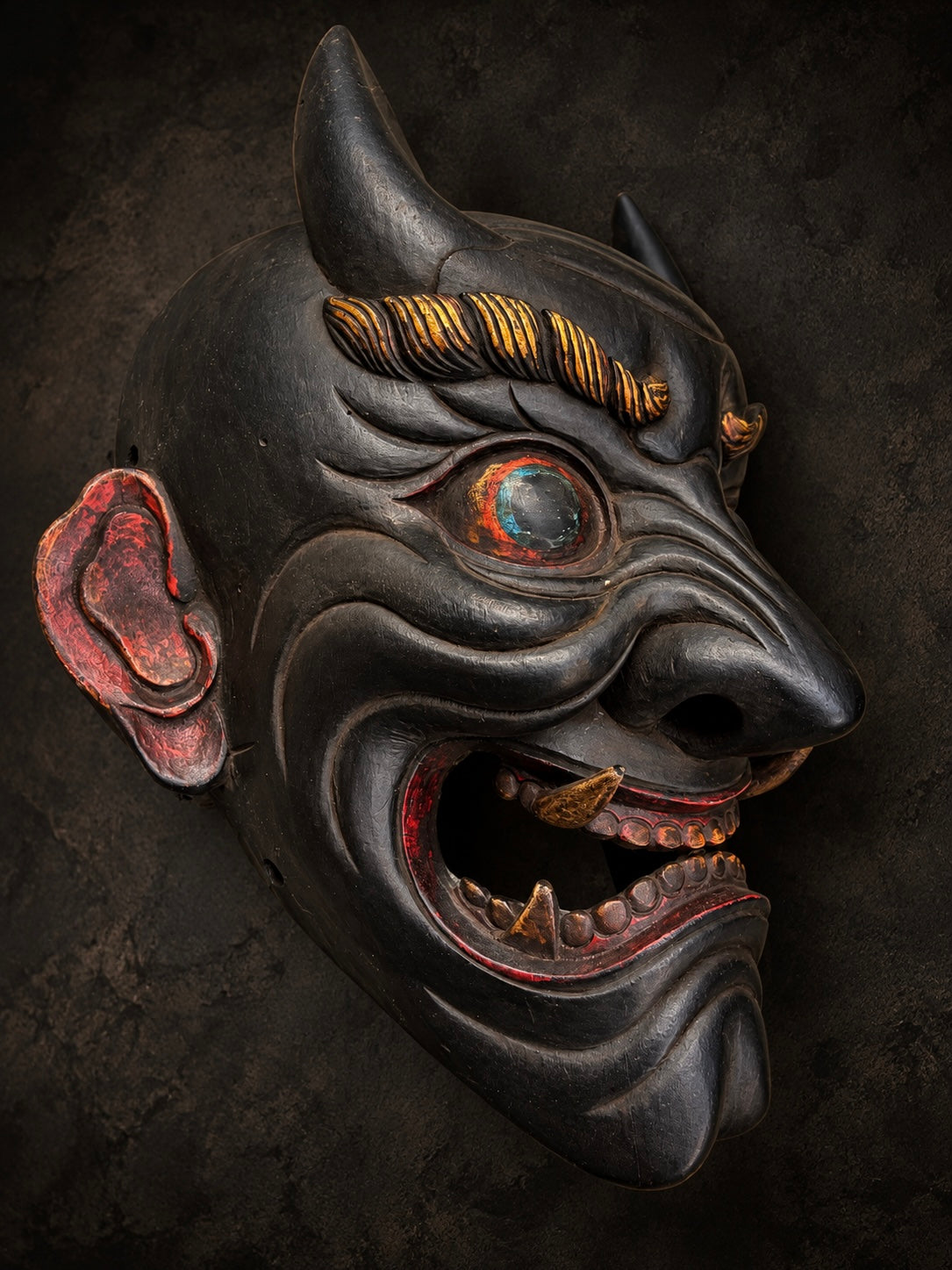 Maschera Hannya — Tradizione Giapponese, Artigianato Nepalese