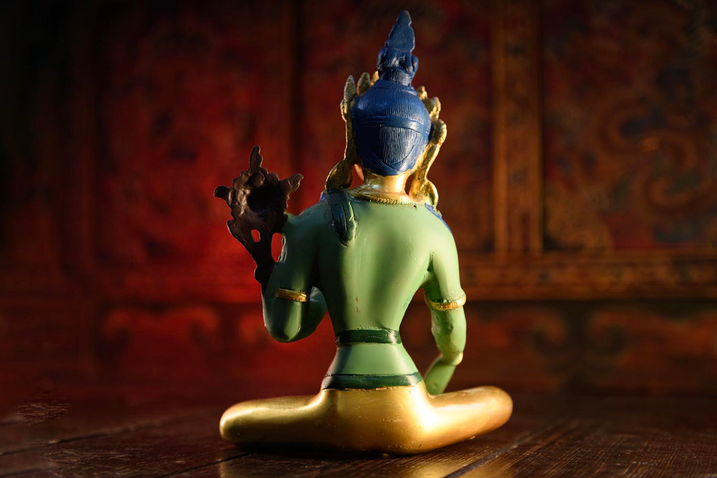 Green Tara (Tara Verde)— Statua Tibetana in Ottone e Bronzo Dipinta a Mano