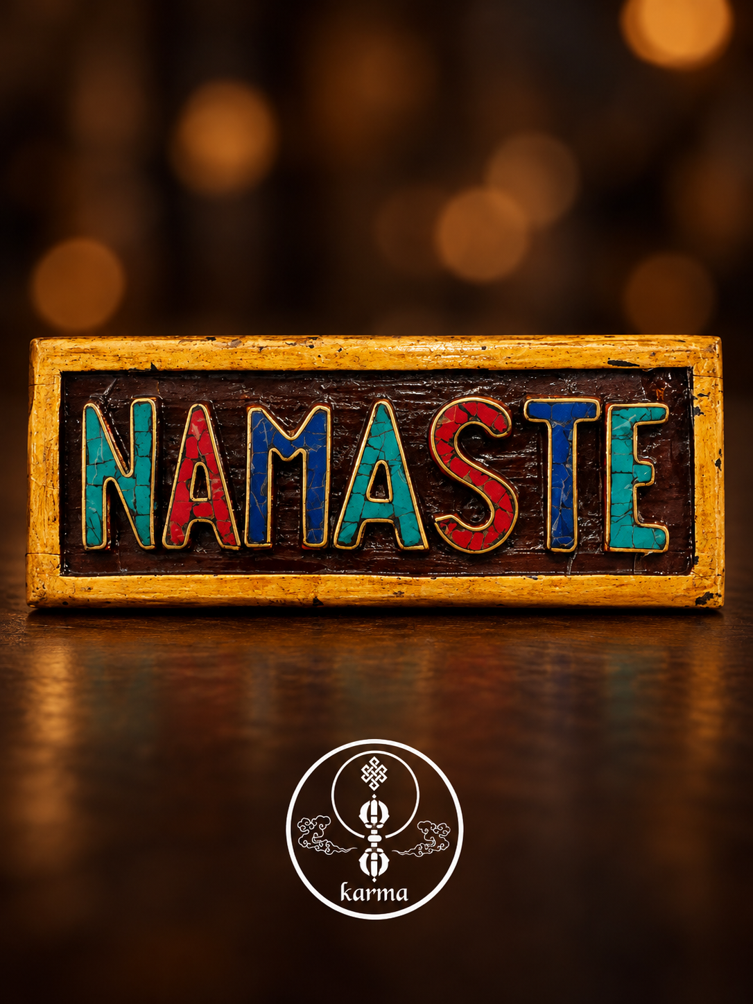 Targa Decorativa in Legno con la Scritta Namaste – Artigianato Himalayano